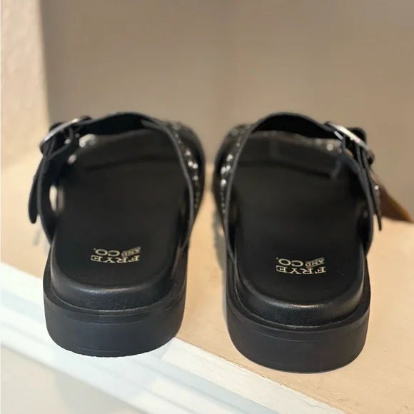 Frye & Co. Castella Women’s Black Sandal Size 6 Gun Metal Studs Adj. Strap NIB - Picture 7 of 10